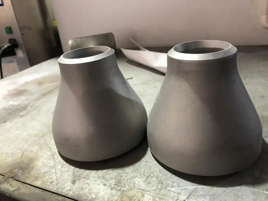 ASME B16.9 স্টেইনলেস স্টিল কনসেন্ট্রিক রিডুসার 304/316L বিজোড় বাট ওয়েল্ড পাইপ ফিটিং