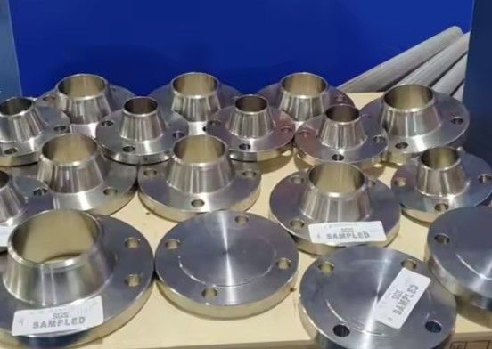 Long Weld-neck Flange Forged Steel Flange DN15, DN25 1/2", 1", 2", 4", 8" PN25, PN40ASTM A105 F304/F304L, F316/F316LASME B16.5 